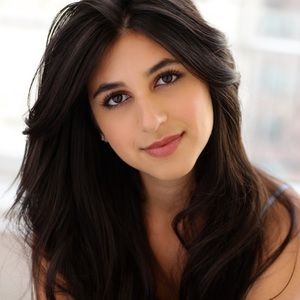 Meet your Posher, Shlomit